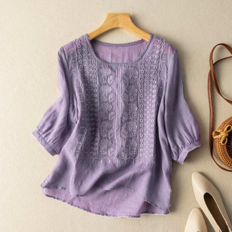 Relaxed Embroidered Blouse with Scoop Neckline and Three Quarter Sleeves
