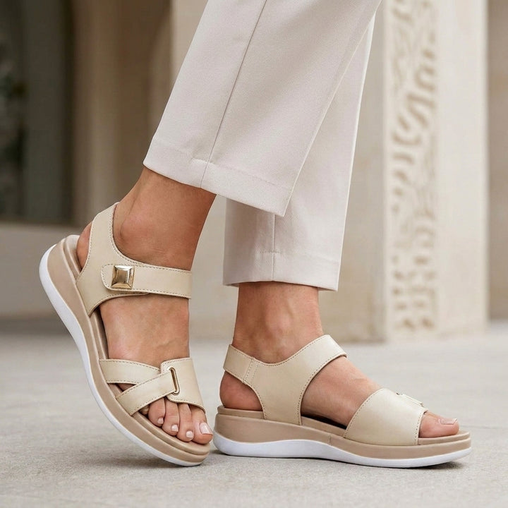 Elevated Open Toe Leather-Like Platform Sandals with Adjustable Straps