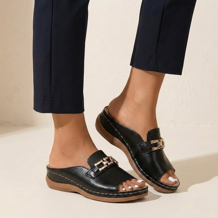 Orthopedic Slide Sandals with Chain-Link Accent