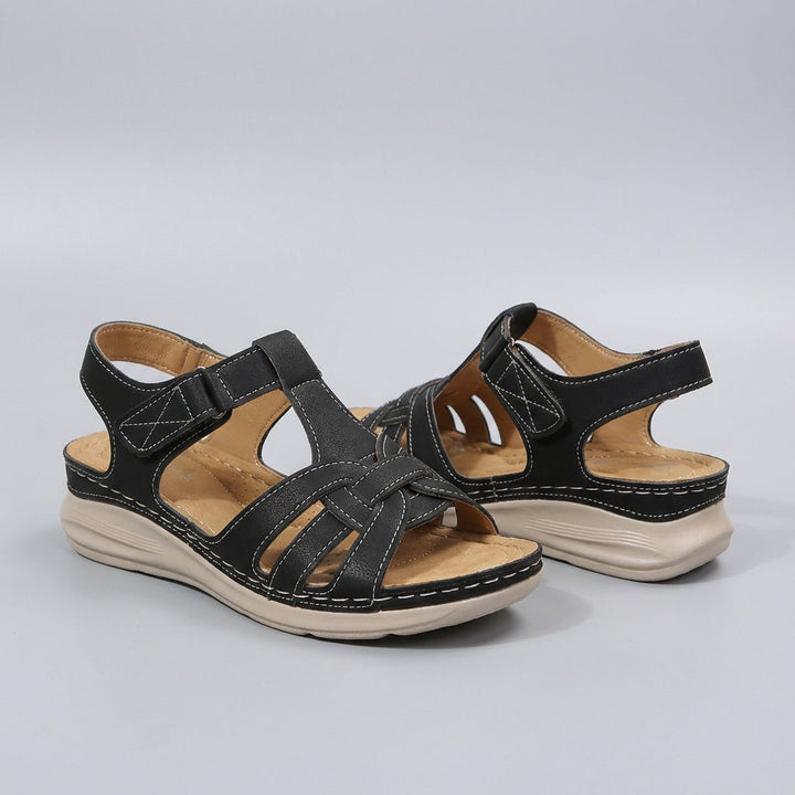 Retro-Inspired Orthopedic Wedge Sandals with Interwoven Straps