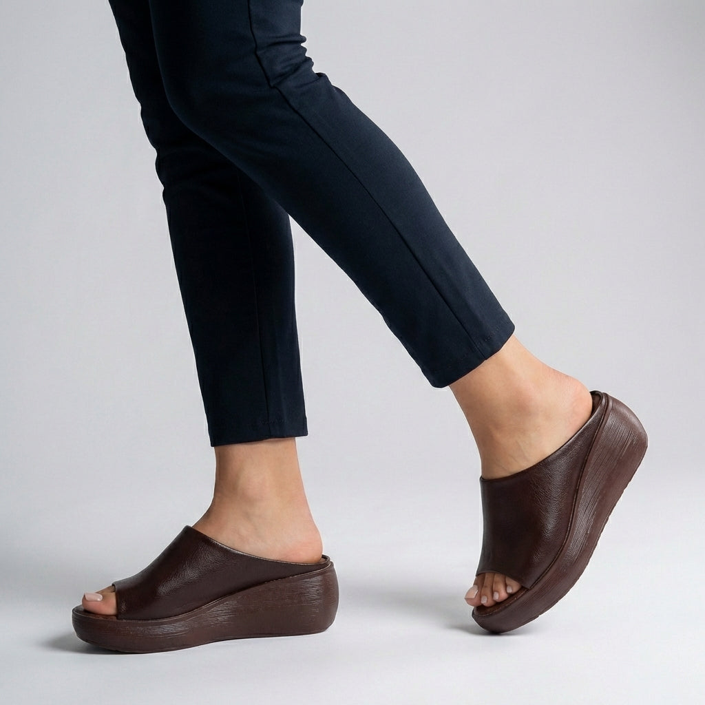 Comfort Platform Slide Sandals with Sleek Open Toe Design