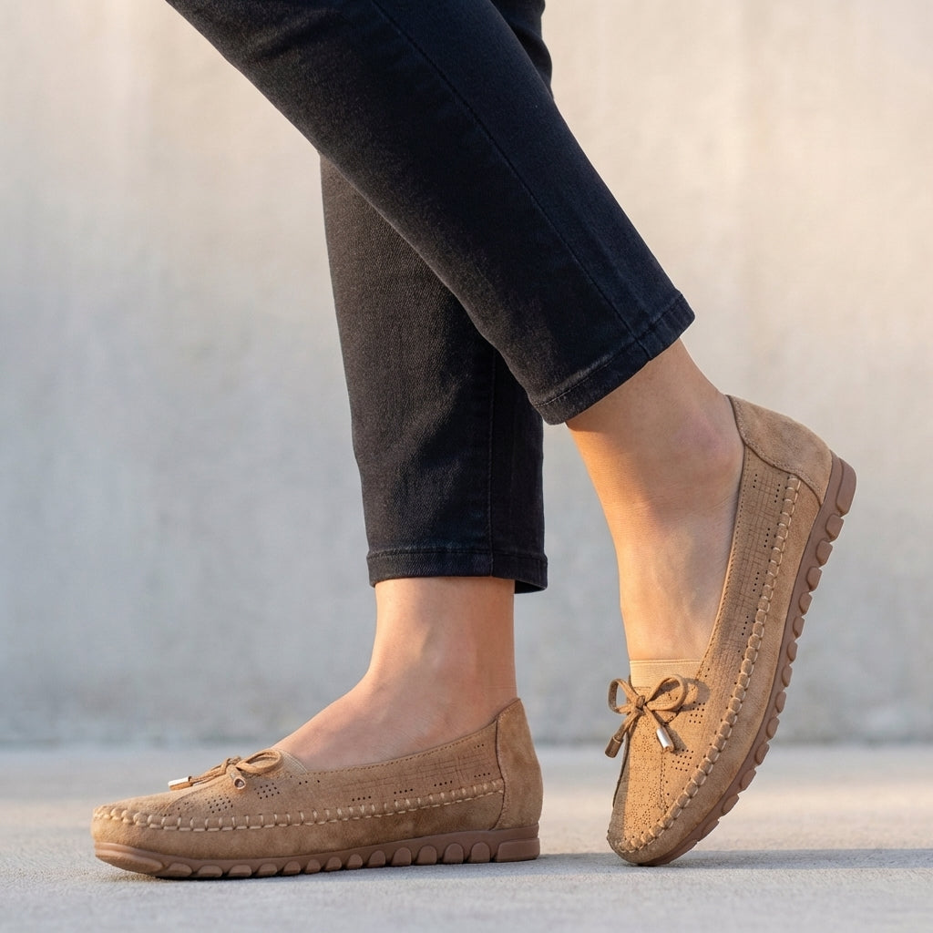 Orthopedic Loafers with Bow Accent and Moc-Toe Stitching
