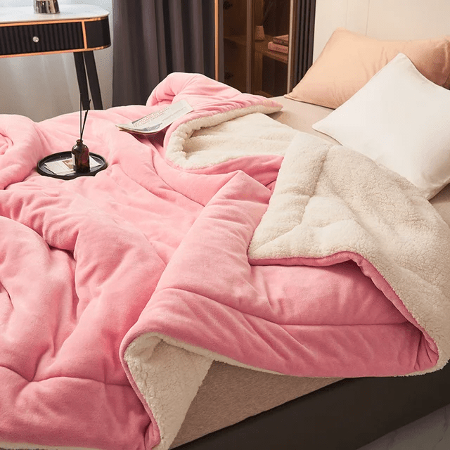 Cozy Fleece Sherpa Throw Blanket With Dual-Sided Plush Design