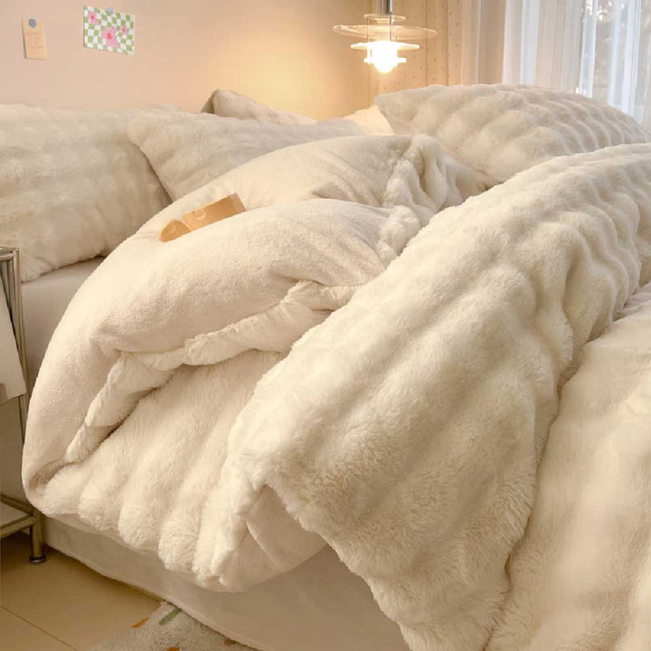 Faux Rabbit Fur Bed Sheet Set With Plush Texture