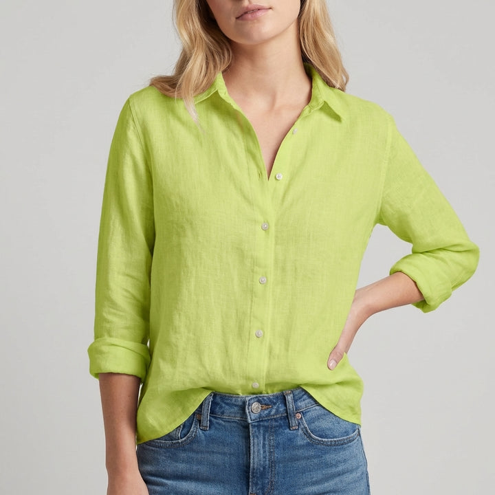 Relaxed Button-Up Blouse with Soft Collar and Rolled Sleeves