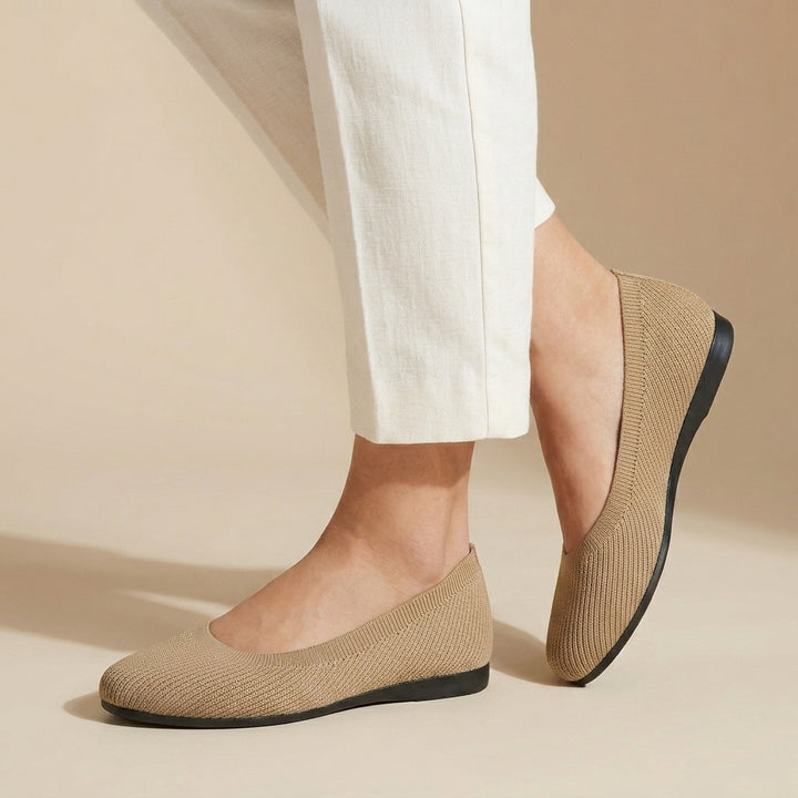 Sophisticated Knit Ballet Flats with Breathable Slip-On Design