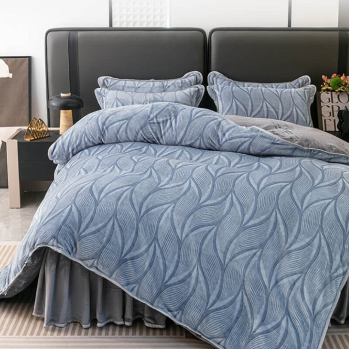 Velvet Bed Sheet Set With Leaf Pattern and Pillow Shams