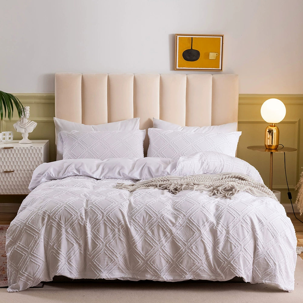 Tufted Cotton Bedding Set