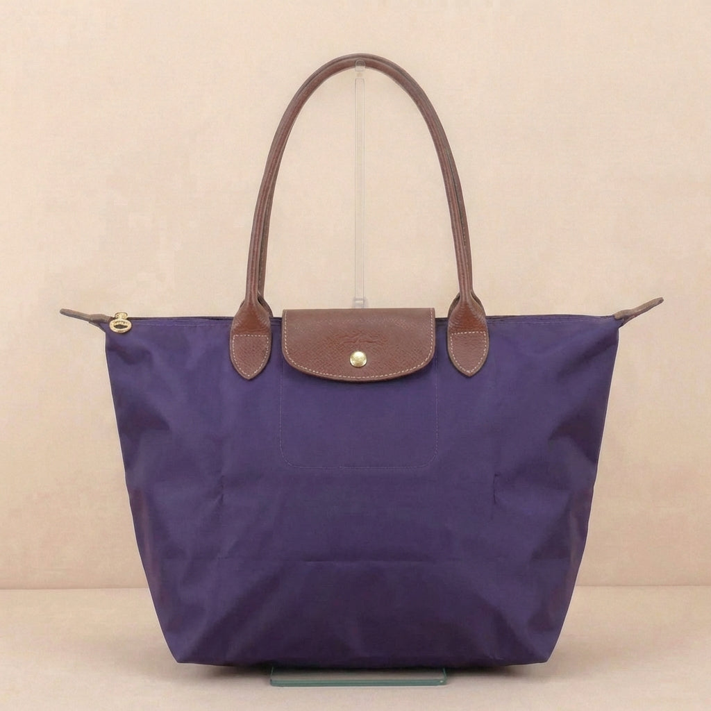 Classic Tote Bag with Leather Trim and Structured Shoulder Straps