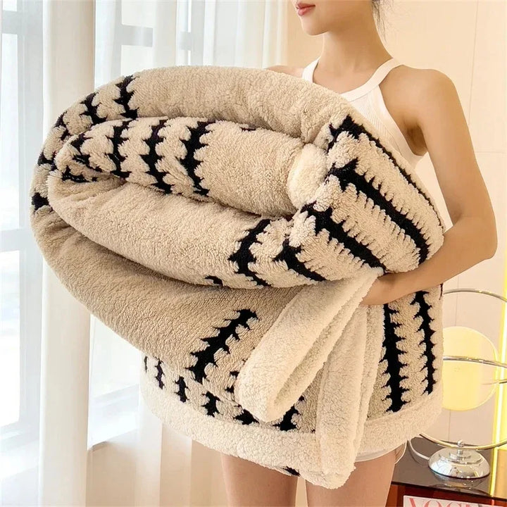 Contemporary Flannel Blanket With Plush Sherpa Fleece