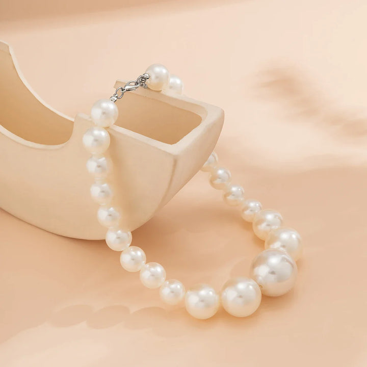 Selene Pearl Choker Set | Oversized Graduated Pearl Necklace