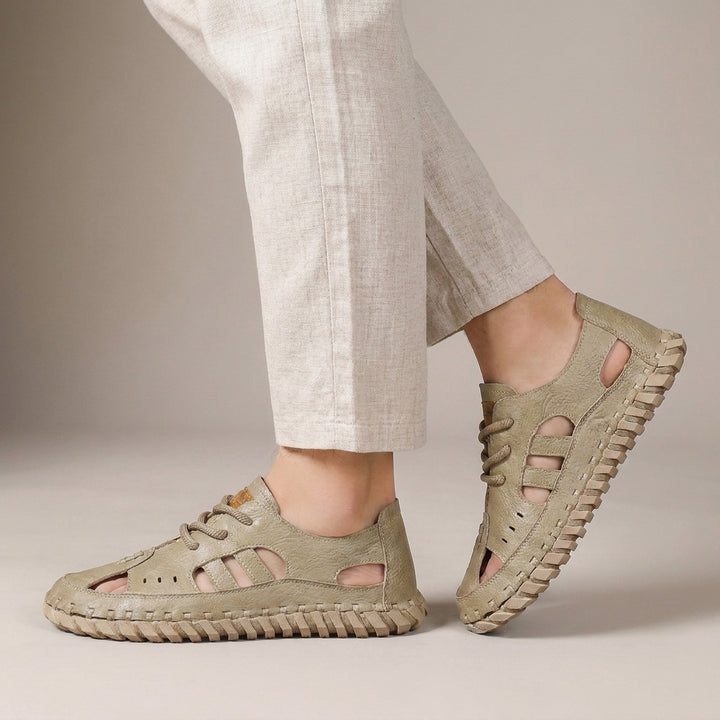 Vintage Cutout Lace Up Walking Shoes with Handcrafted Detail