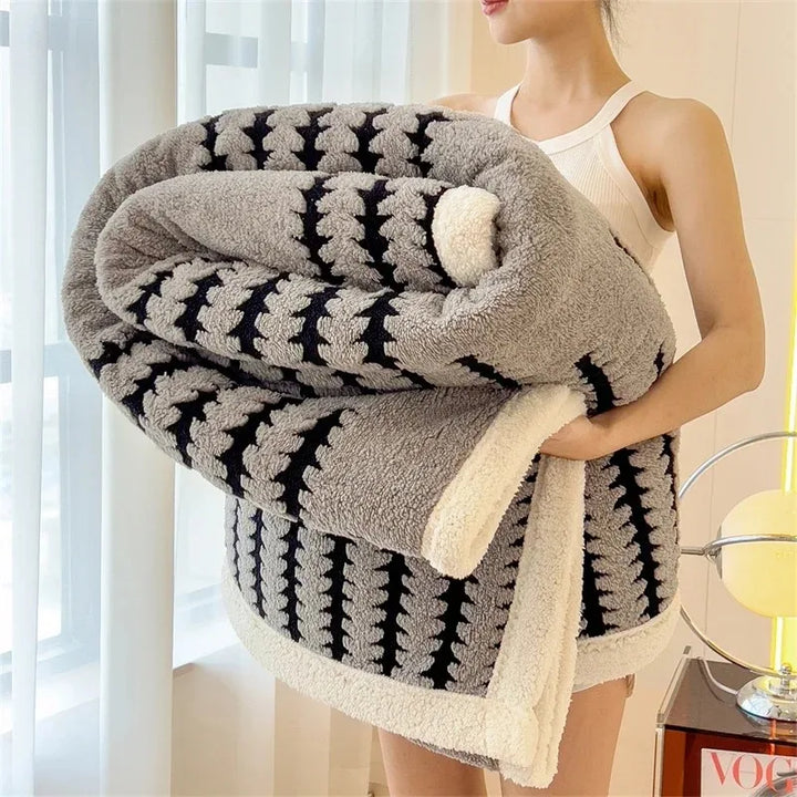 Contemporary Flannel Blanket With Plush Sherpa Fleece