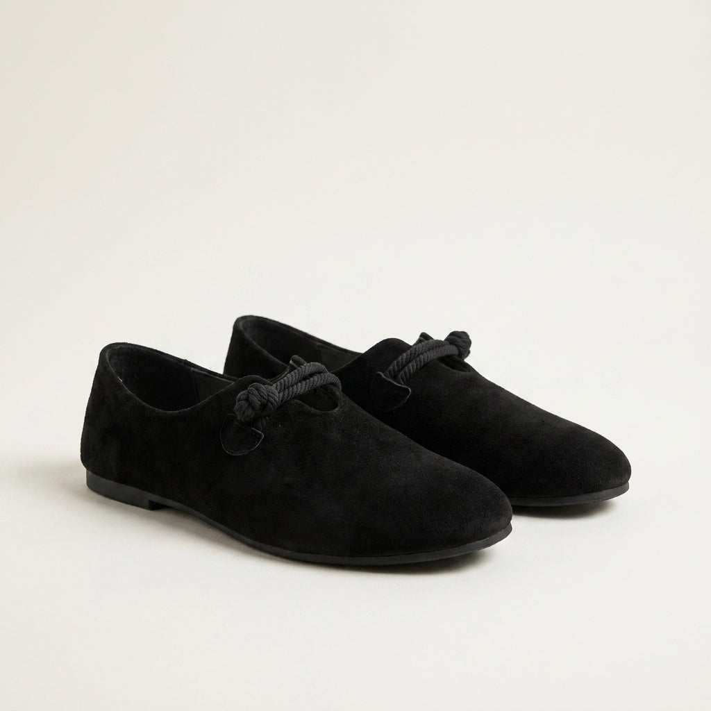 Minimalist Slip-On Flats with Rounded Toe and Braided Strap Detail