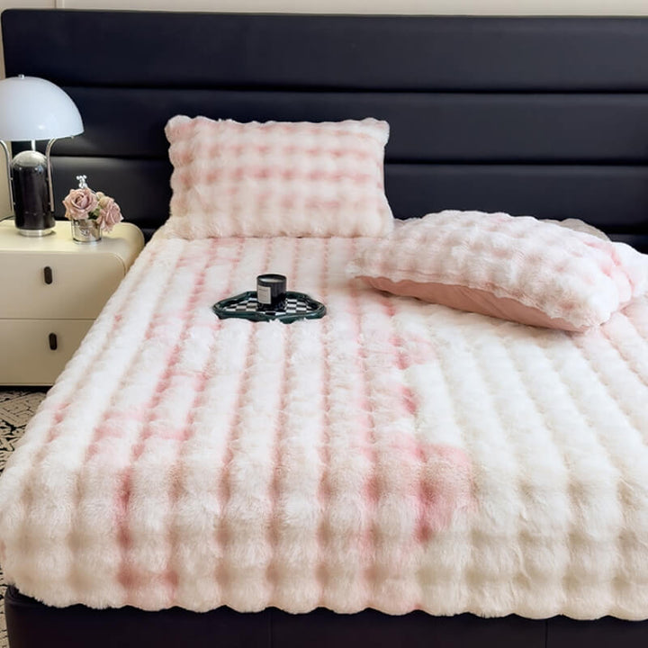 Luxurious Faux Fur Plush Fitted Sheet With Quilted Pattern