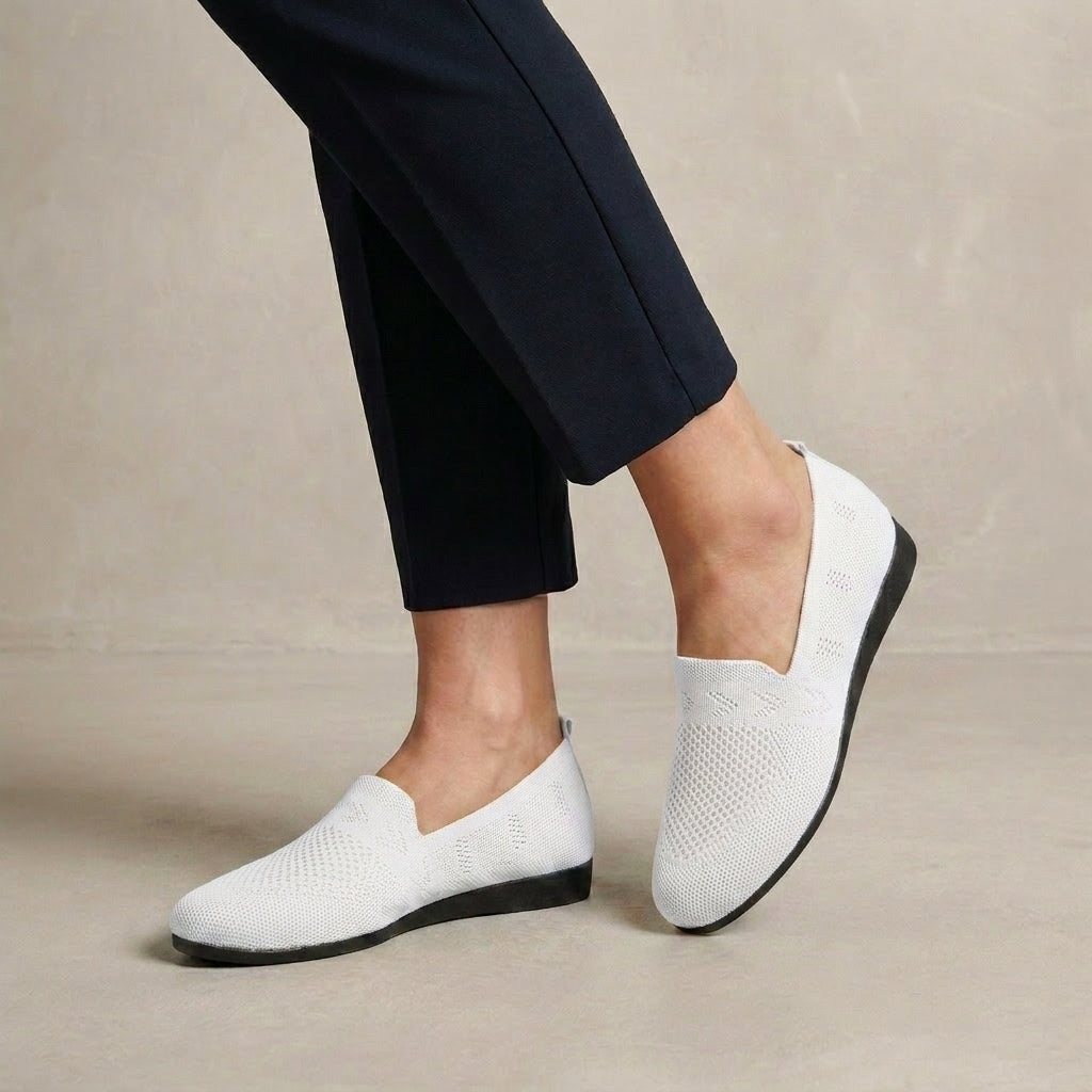Breathable Slip On Flats with Textured Knit Design and Flexible Sole