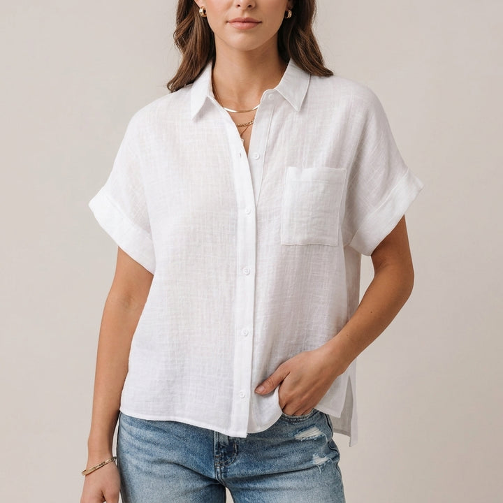 Relaxed Fit Collared Button-Up Shirt with Rolled Sleeves Design