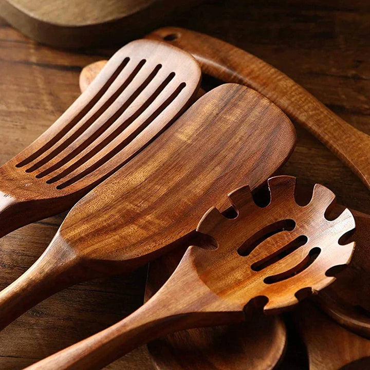 Teak Utensil Set With Smooth Finish and Sturdy Design