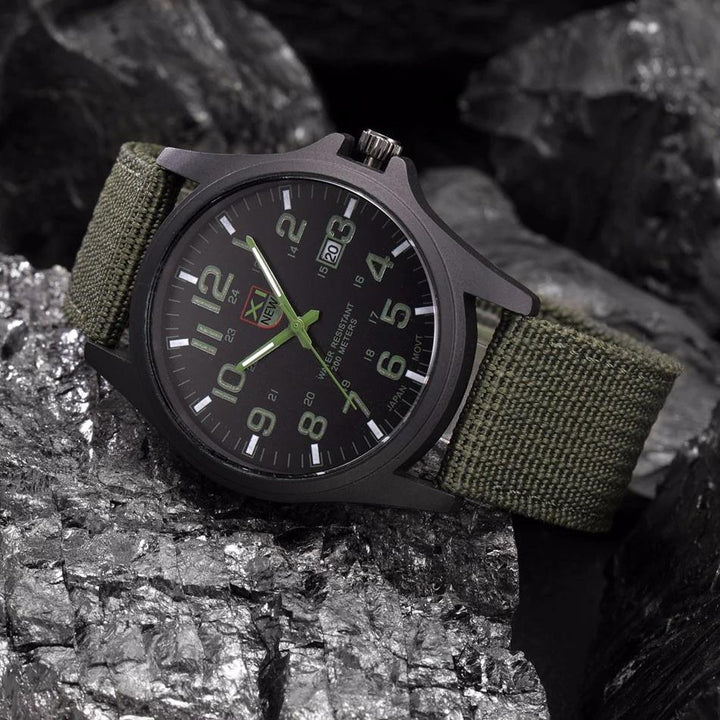 James Solid Watch - Analog Display - Luminous Hands
