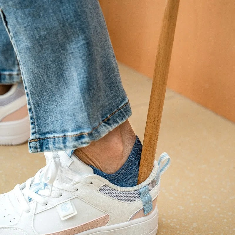 Minimalist Wooden Shoehorn With Magnetic Wall Mount